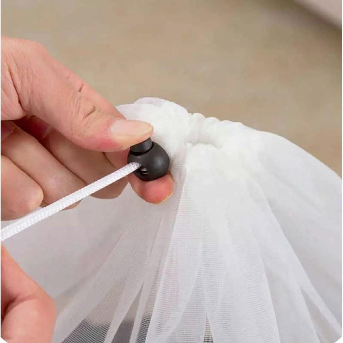 Plasa practica pentru spalat lenjeria intima-4