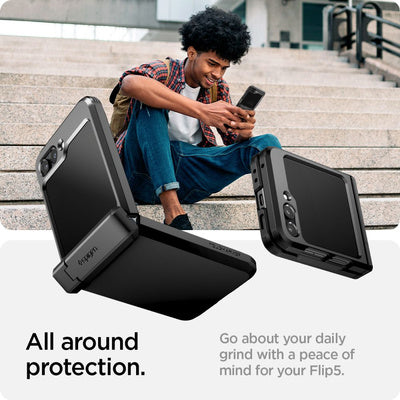 Husa Spigen Tough Armor Pro pentru Galaxy Z Flip 5 - Negru