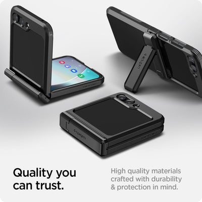 Husa Spigen Tough Armor Pro pentru Galaxy Z Flip 5 - Negru