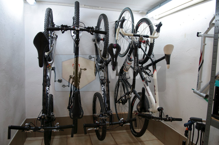 Suport Bicicletă pentru Perete