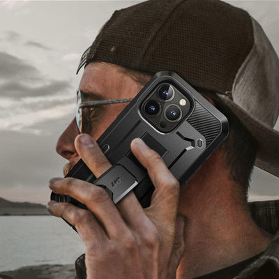 Husa Supcase Unicorn Beetle Pro pentru iPhone 15 Pro, Black