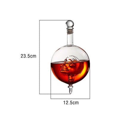 Set pentru Cognac și Whiskey - Sticlă-Decantor Cap de Mort cu 2 Pahare
