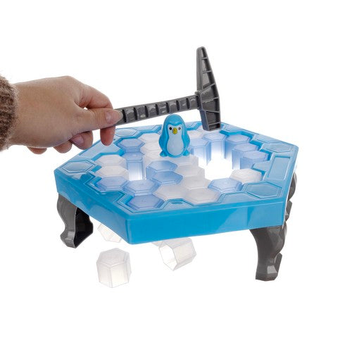 Capcana Pinguinului – Joc de Arcade Distractiv pentru întreaga familie!