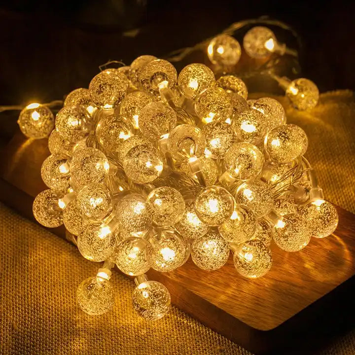 Instalație de Crăciun cu Globulete de Cristal – 200 LED-uri, 300x200 cm