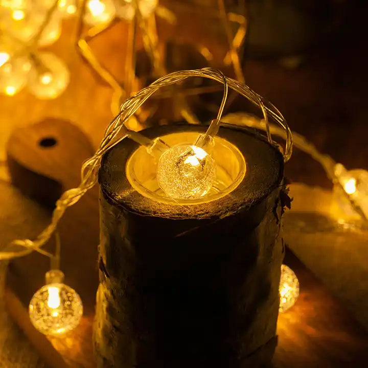 Instalație de Crăciun cu Globulete de Cristal – 200 LED-uri, 300x200 cm