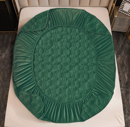 Husa de pat matlasata si 2 fete de perne din catifea, cu elastic, model tip topper, pentru saltea 140x200 cm, verde