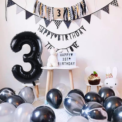Balon din Folie Metalizata, Flippy, Figurina Cifra, Tema Aniversare 100 cm, Ambalaj Individual, Pai inclus, Umflare cu Aer sau Heliu, Negru, Cifra 3-3