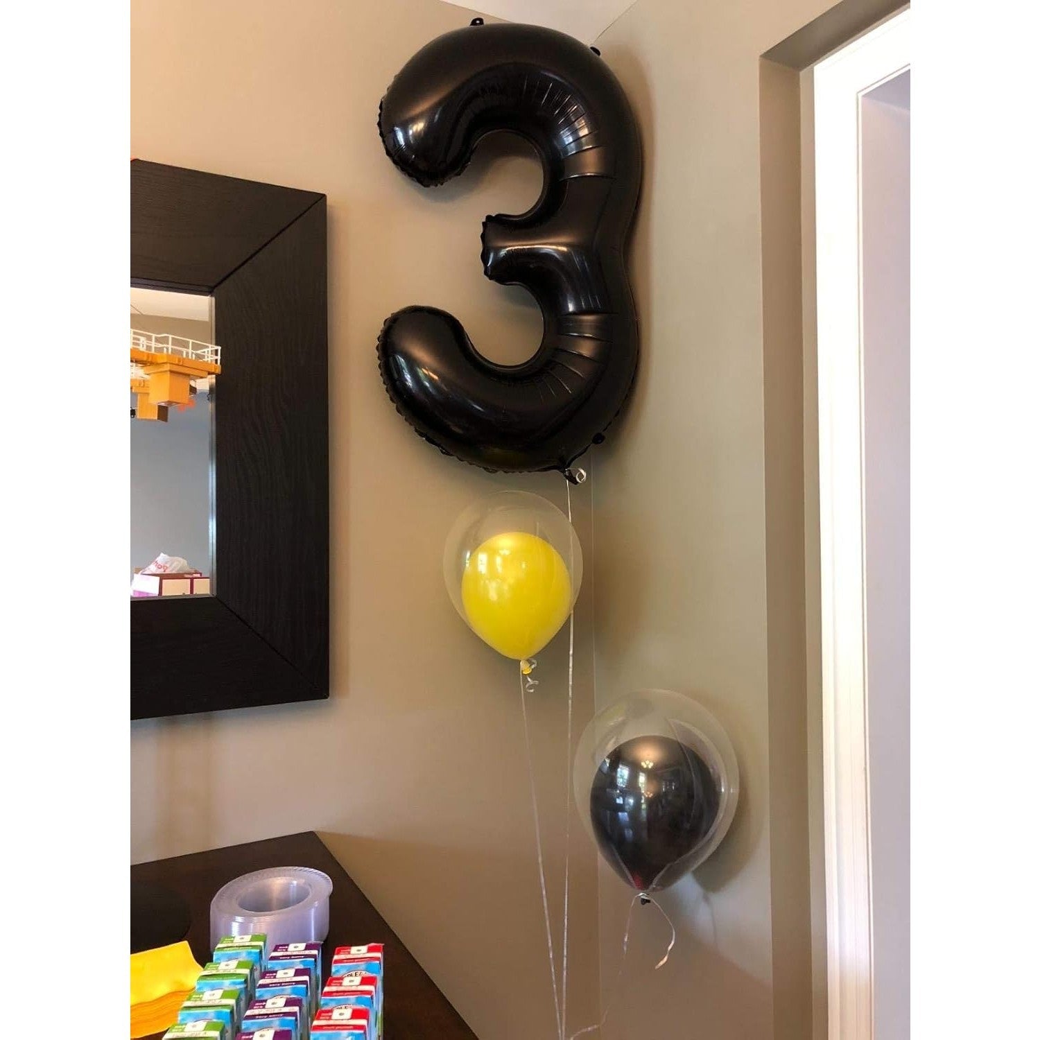 Balon din Folie Metalizata, Flippy, Figurina Cifra, Tema Aniversare 100 cm, Ambalaj Individual, Pai inclus, Umflare cu Aer sau Heliu, Negru, Cifra 3-4