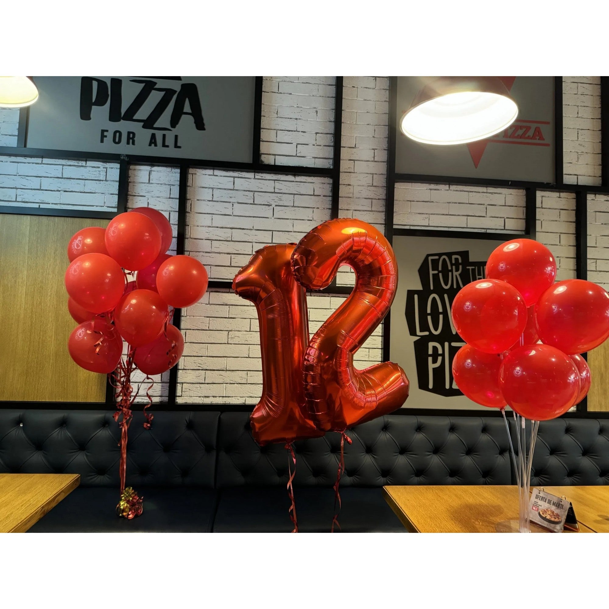 Balon din Folie Metalizata Flippy, Figurina Cifra, Tema Aniversare 100 cm, Ambalaj Individual, Pai inclus, Umflare cu Aer sau Heliu, Rosu, Cifra 2-1