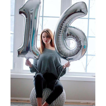 Balon din Folie Metalizata, Flippy, Figurina Cifra, Tema Aniversare 100 cm, Ambalaj Individual, Pai inclus, Umflare cu Aer sau Heliu, Argintiu, Cifra 6-4