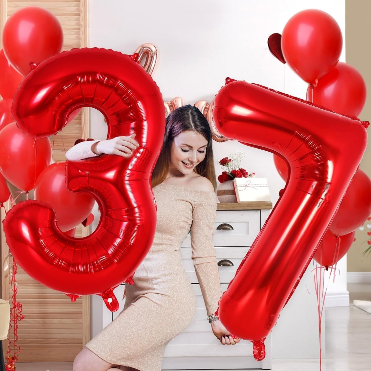 Balon din Folie Metalizata Flippy, Figurina Cifra, Tema Aniversare 100 cm, Ambalaj Individual, Pai inclus, Umflare cu Aer sau Heliu, Rosu, Cifra 7-5