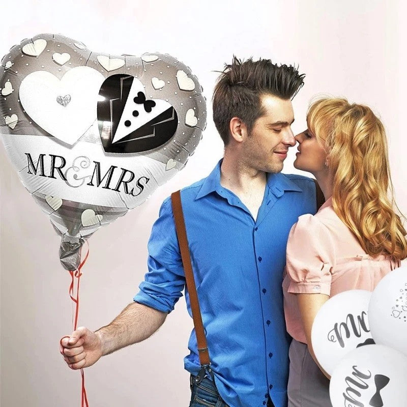 Balon din Folie Metalizata, Flippy, Figurina Inima, Model Mr&Mrs, Tema Nunta, 45 cm, Ambalaj Individual, Pai Inclus, Umflare cu Aer sau Heliu, Gri-1