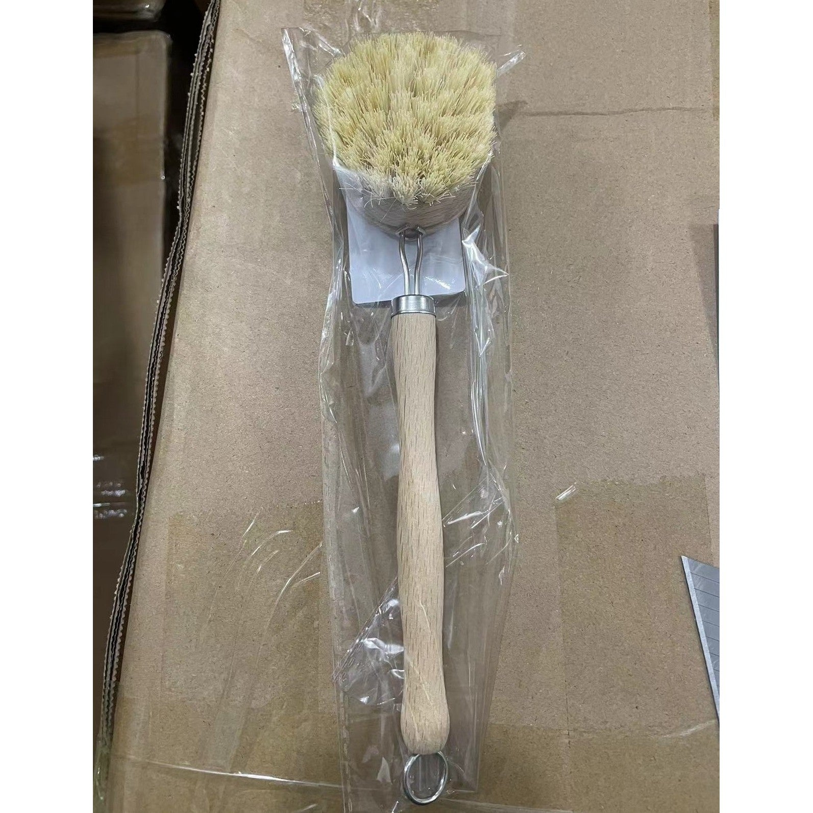 Perie de Curatat Vase si Alimente, Flippy, din Lemn de Fag cu Coada, 24 x 5.8 cm, Perie din Sisal, Crem-1