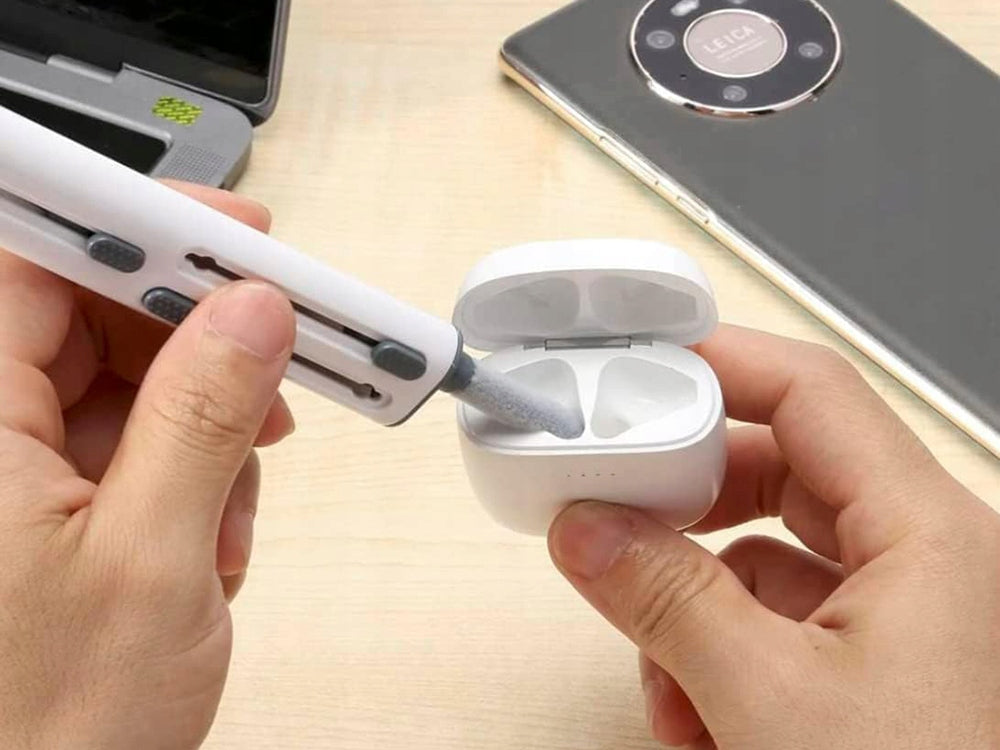 Kit de Curățare 3 în 1 pentru Casti, AirPods, Telefon și Tastatură