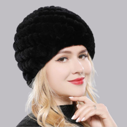Caciula Premium Eleganta din Blanita Calduroasa de Iarna