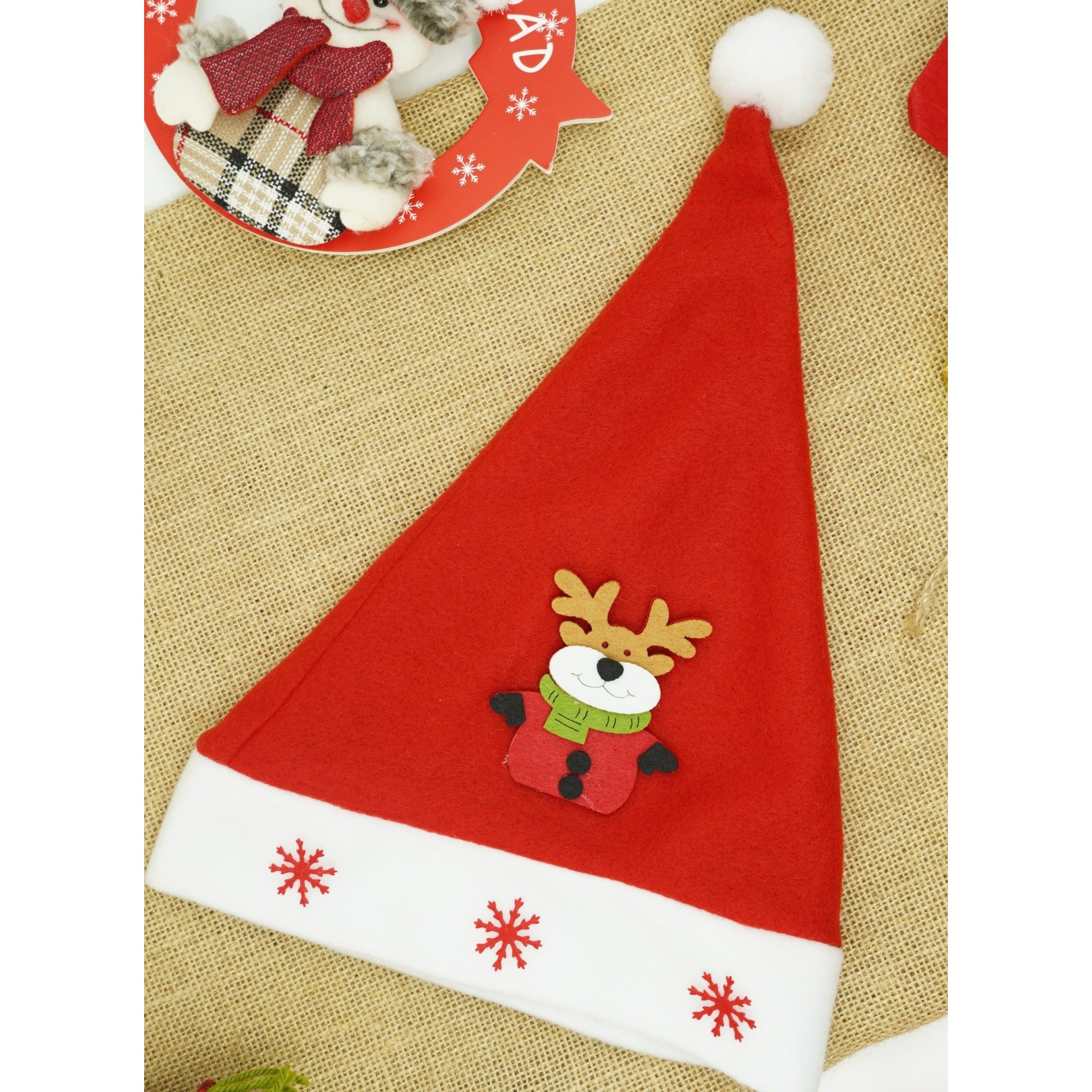 Caciulita de Mos Craciun, Flippy,cu model de Ren si ornament fulg de nea, rosie, marime universala, material textil-1