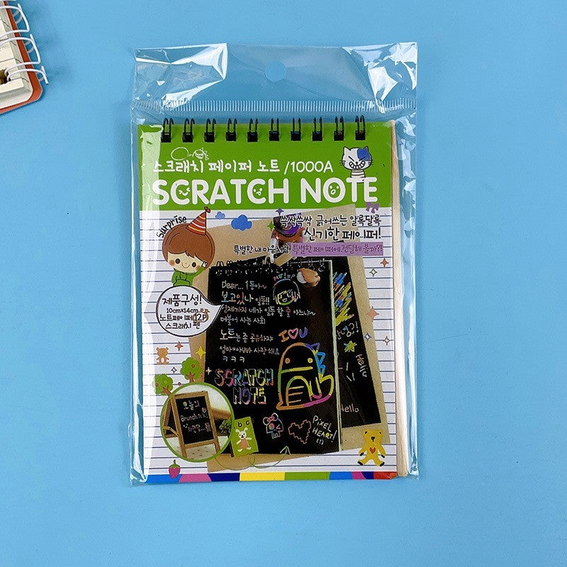 Caiet cu fise razuibile Flippy, DIY Magic Scratch, 12 File, Curcubeu, Creion din Lemn, Cartonase negre, 14.5 x 10 cm, verde-5