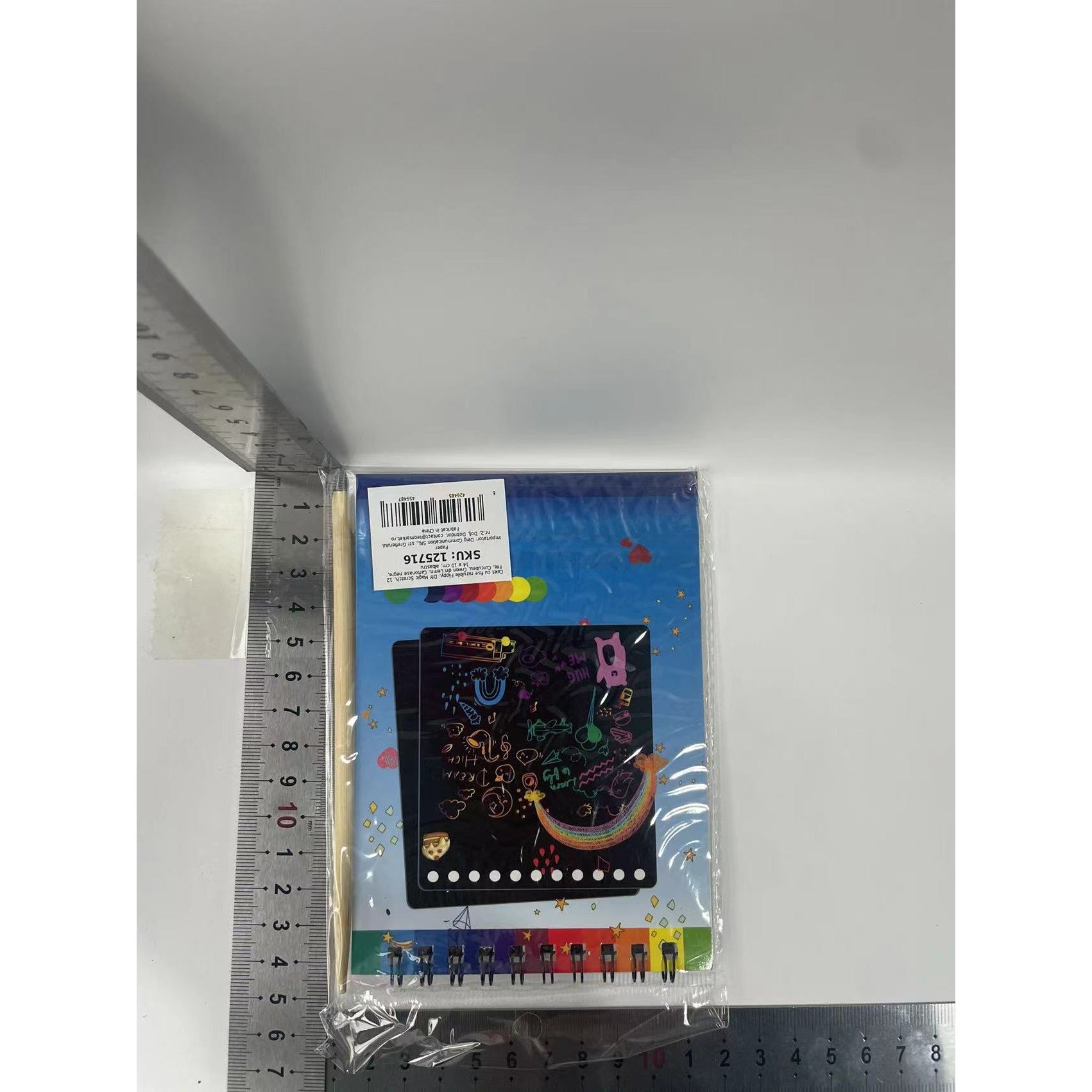 Caiet cu fise razuibile Flippy, DIY Magic Scratch, 12 File, Curcubeu, Creion din Lemn, Cartonase negre, 14 x 10 cm, albastru-8