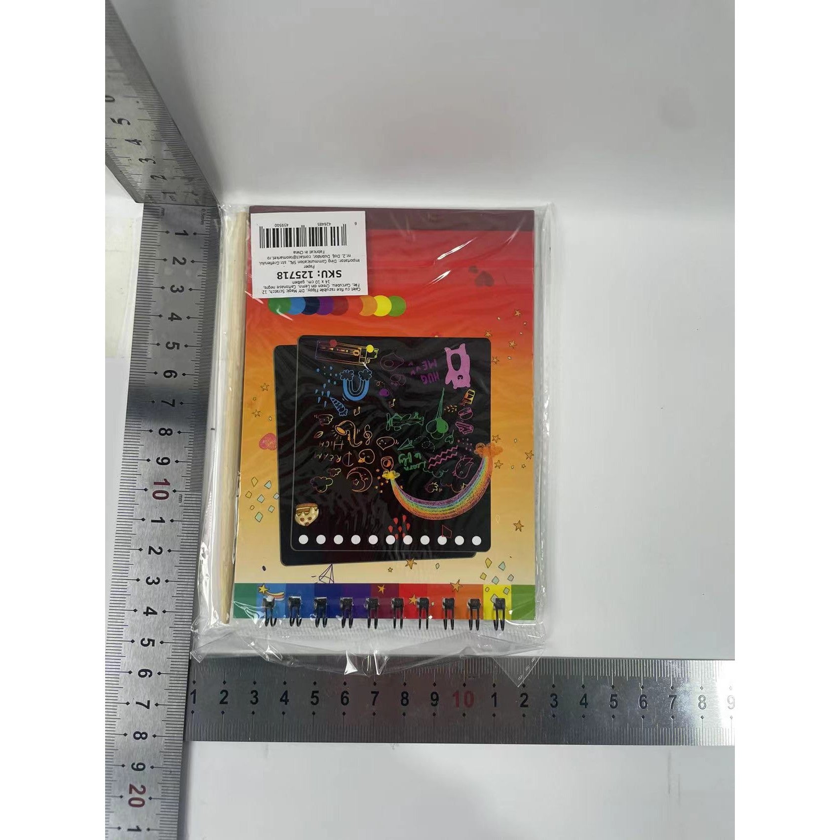 Caiet cu fise razuibile Flippy, DIY Magic Scratch, 12 File, Curcubeu, Creion din Lemn, Cartonase negre, 14 x 10 cm, galben-8