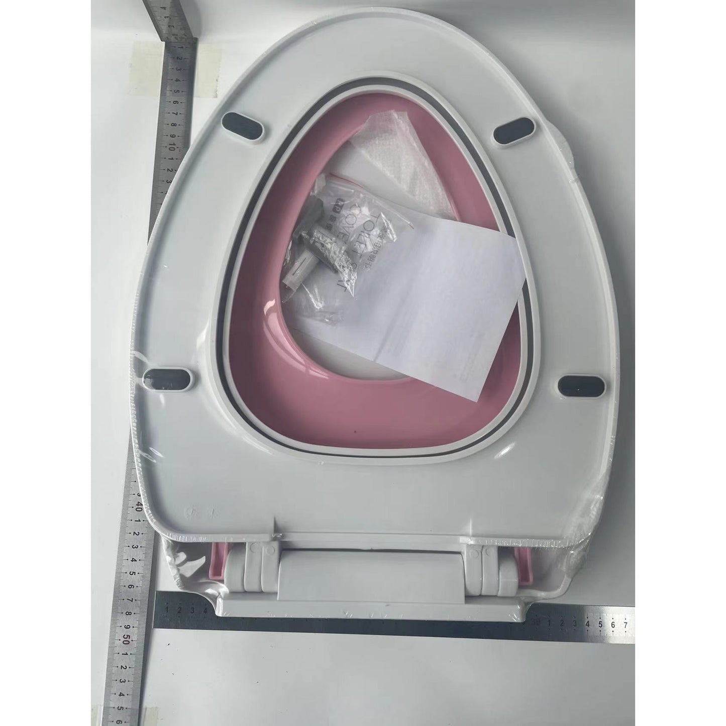 Capac de Toaleta cu Reductie 3 in 1, Flippy, pentru Copii +3 Ani si Adulti, Coborare Lenta si Silentioasa, Instalare Usoara, din PP5 , in Forma de O, Alb/Roz-10