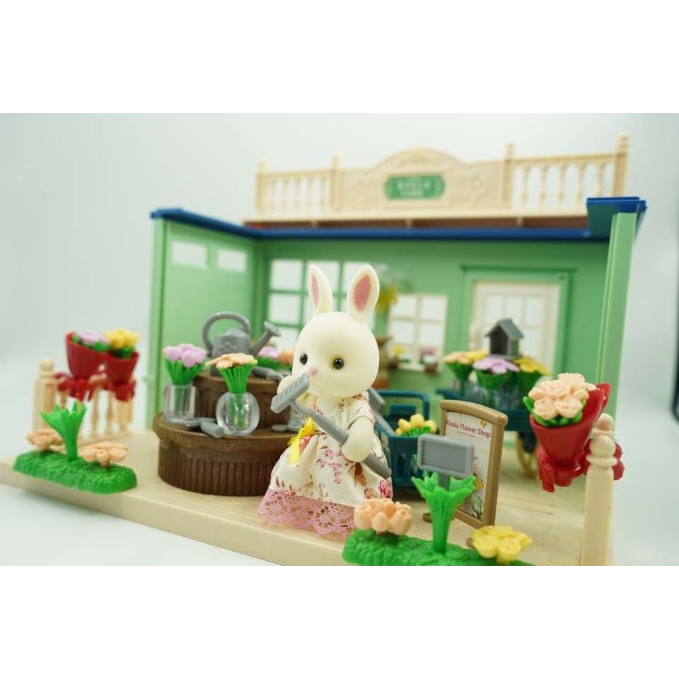 Casa de papusi, magazin cu flori, cu mobilier si figurine-4