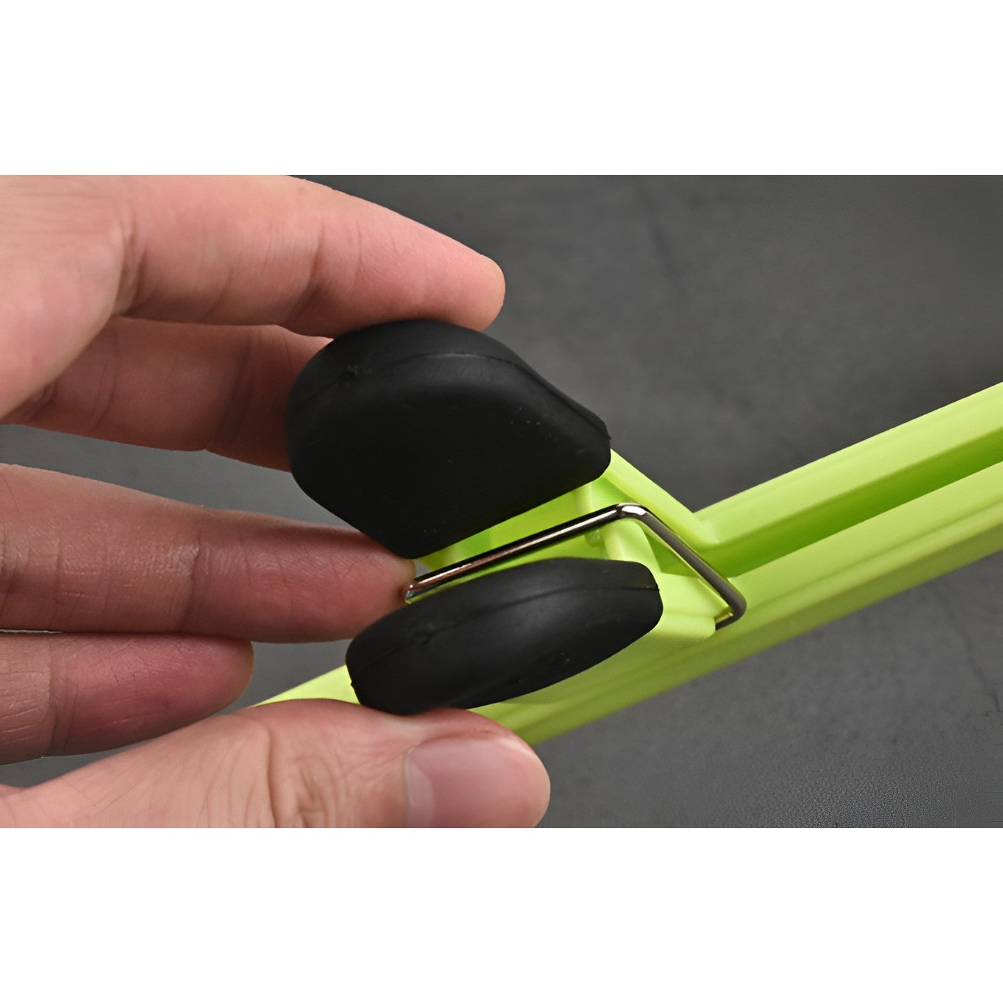 Cleste Multifunctional pentru Sigilarea Pungilor, Flippy, din Plastic, Mentine Alimentele Proaspete, 15x7.5 cm, Verde-2