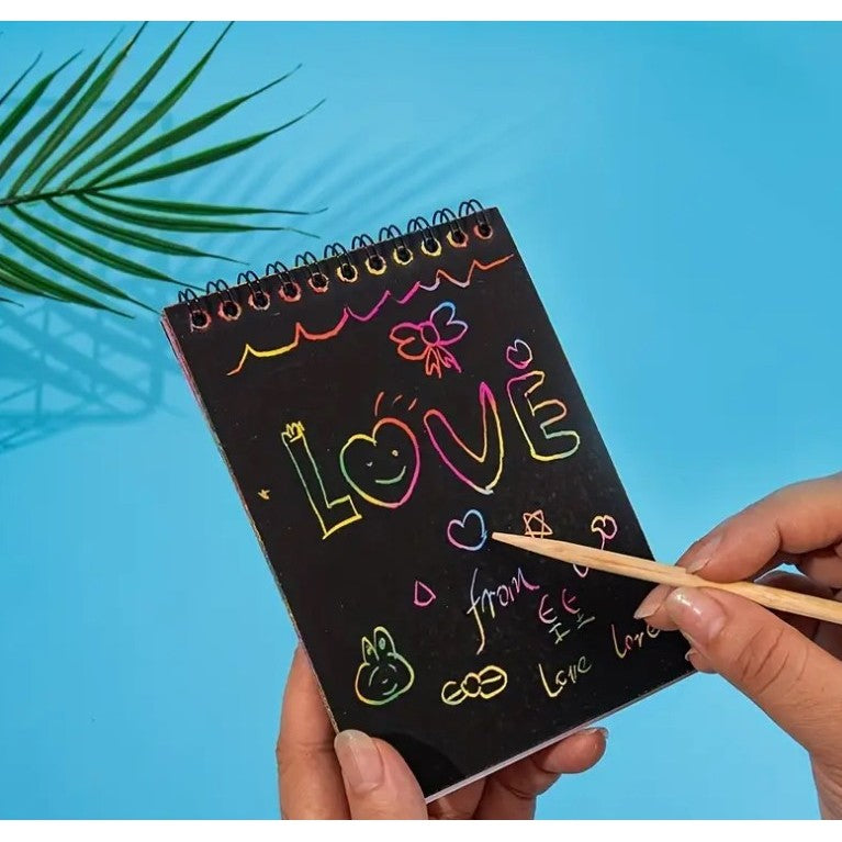 Caiet cu fise razuibile Flippy, DIY Magic Scratch, 12 File, Curcubeu, Creion din Lemn, Cartonase negre, 14.5 x 10 cm, roz-7
