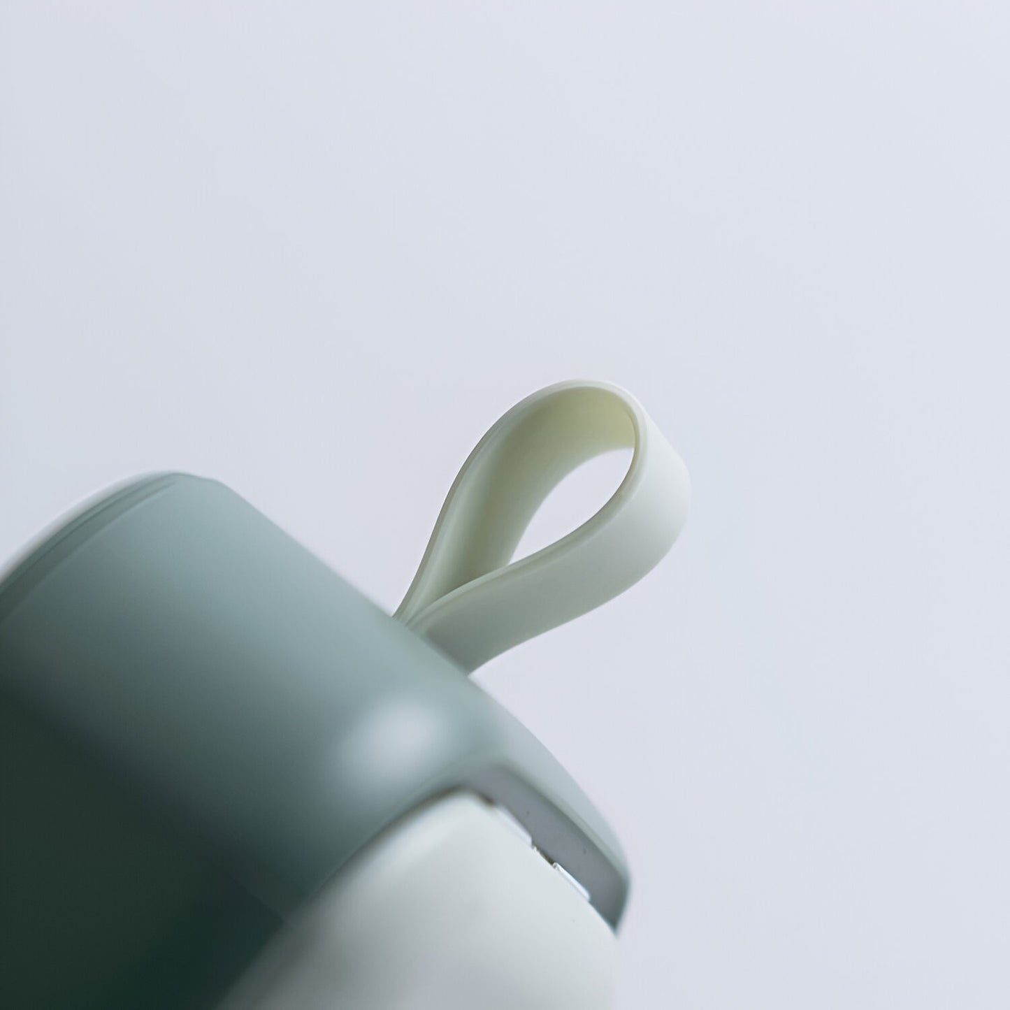 Cutie Depozitare Medicamente Mini, Flippy, 4 Compartimente, Inchidere Etans, Portabila, Patrat, Verde, PP, 7.5x7.5x3 cm-3