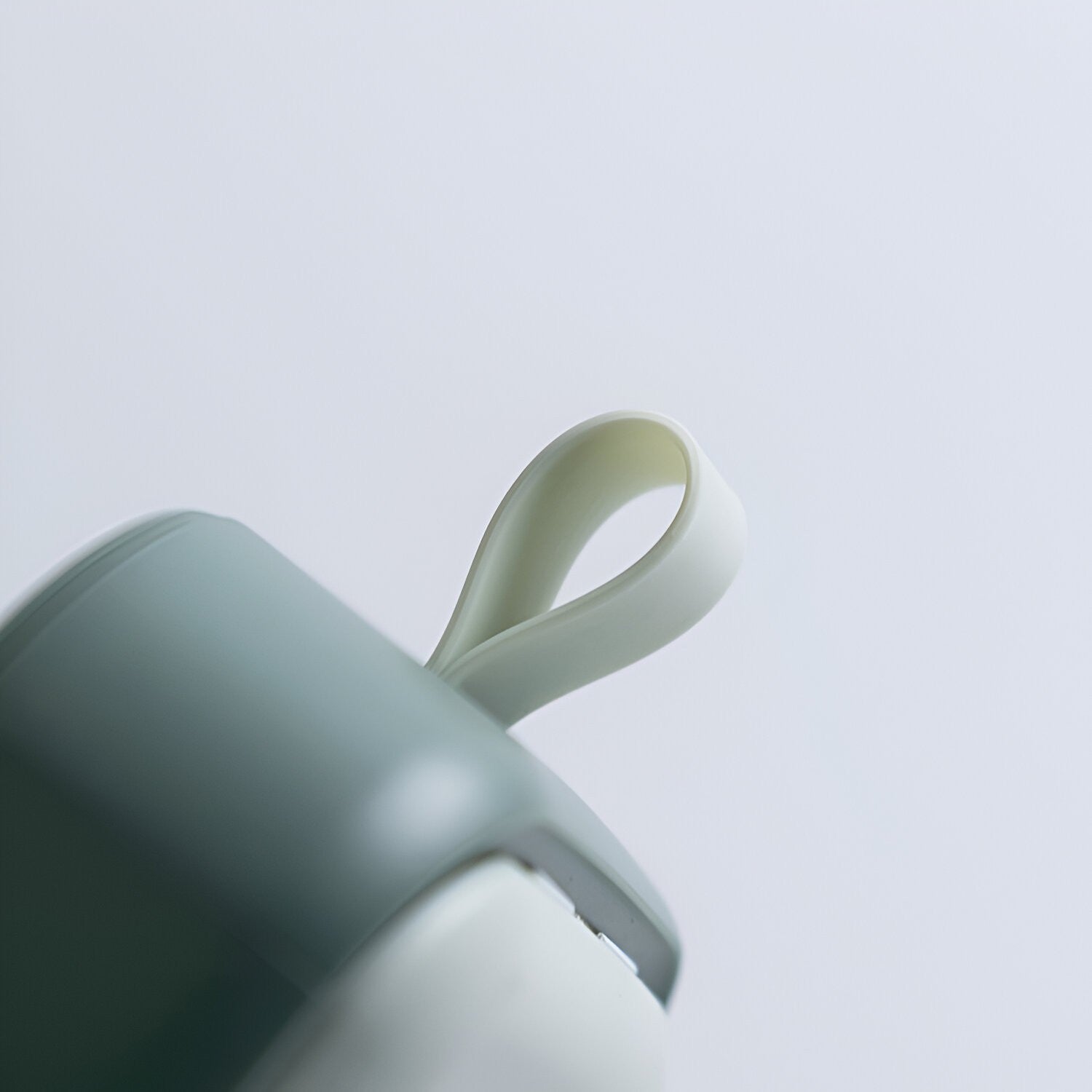 Cutie Depozitare Medicamente Mini, Flippy, 4 Compartimente, Inchidere Etans, Portabila, Patrat, Verde, PP, 7.5x7.5x3 cm-3