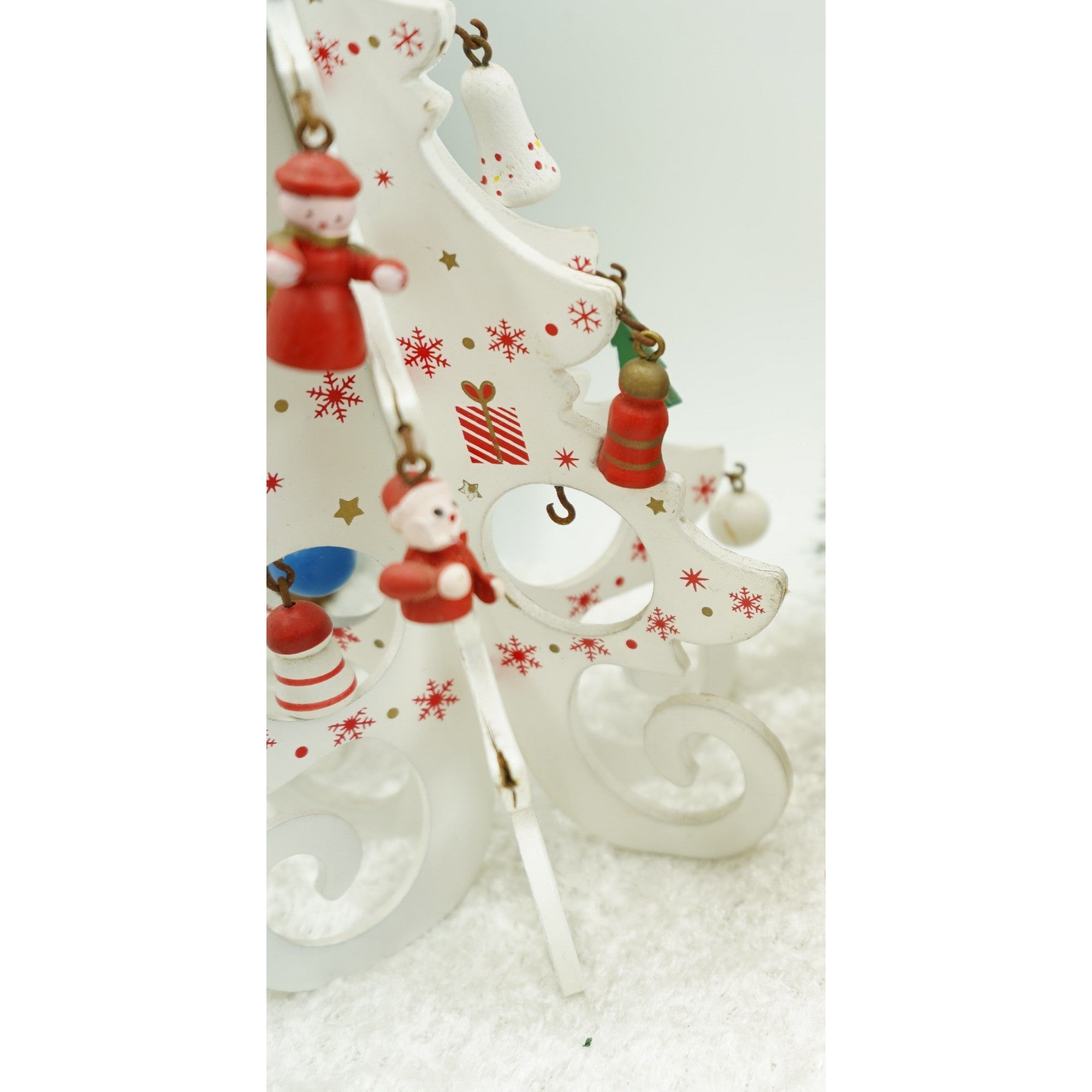 Decoratiune Craciun, Brad, Alb, 6 cavitati cu ornamente, 12 cm x 20 cm, Lemn, Flippy-1