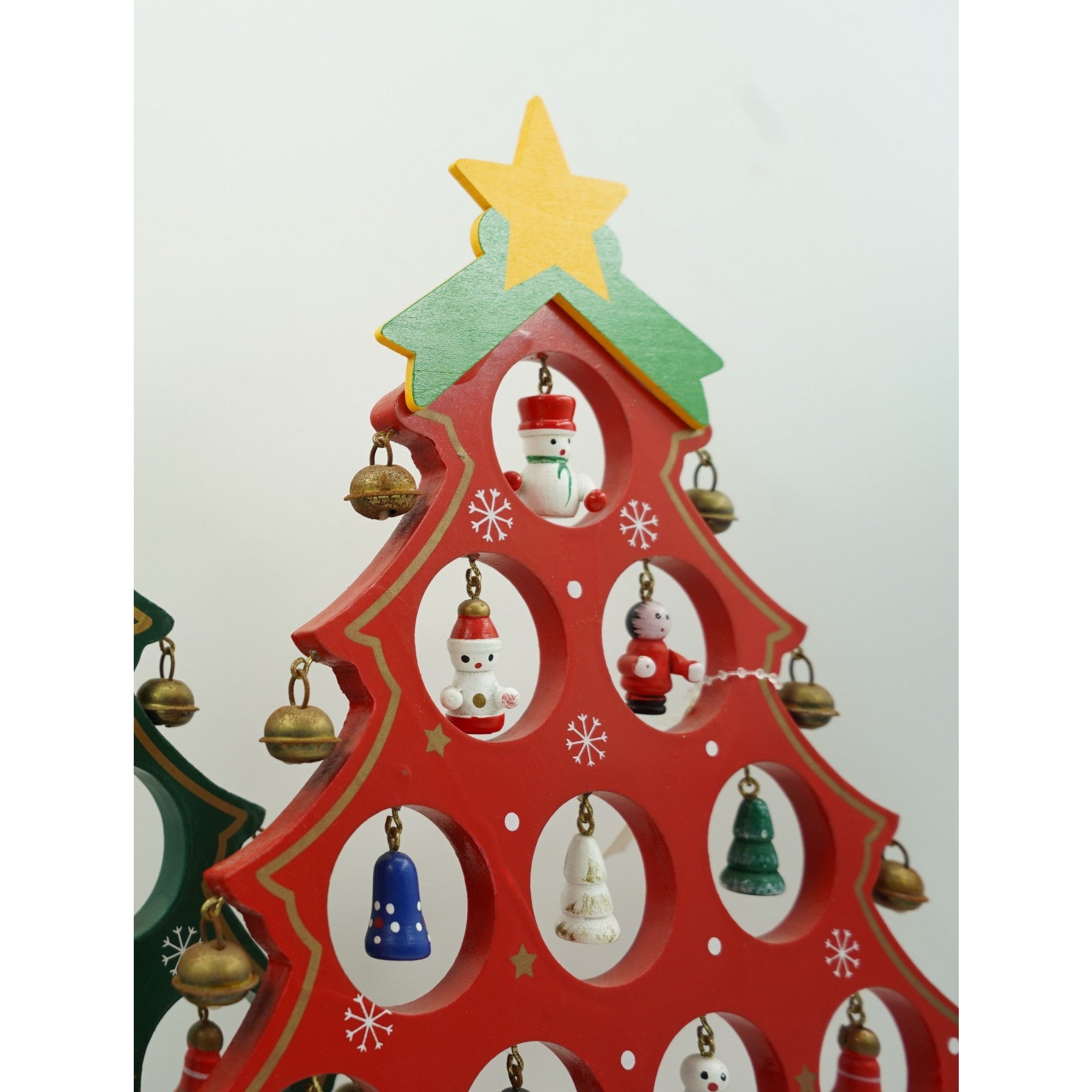 Decoratiune Craciun, Brad, Rosu, 15 cavitati cu ornamente, 25.5 cm x 33 cm, Lemn, Flippy-3