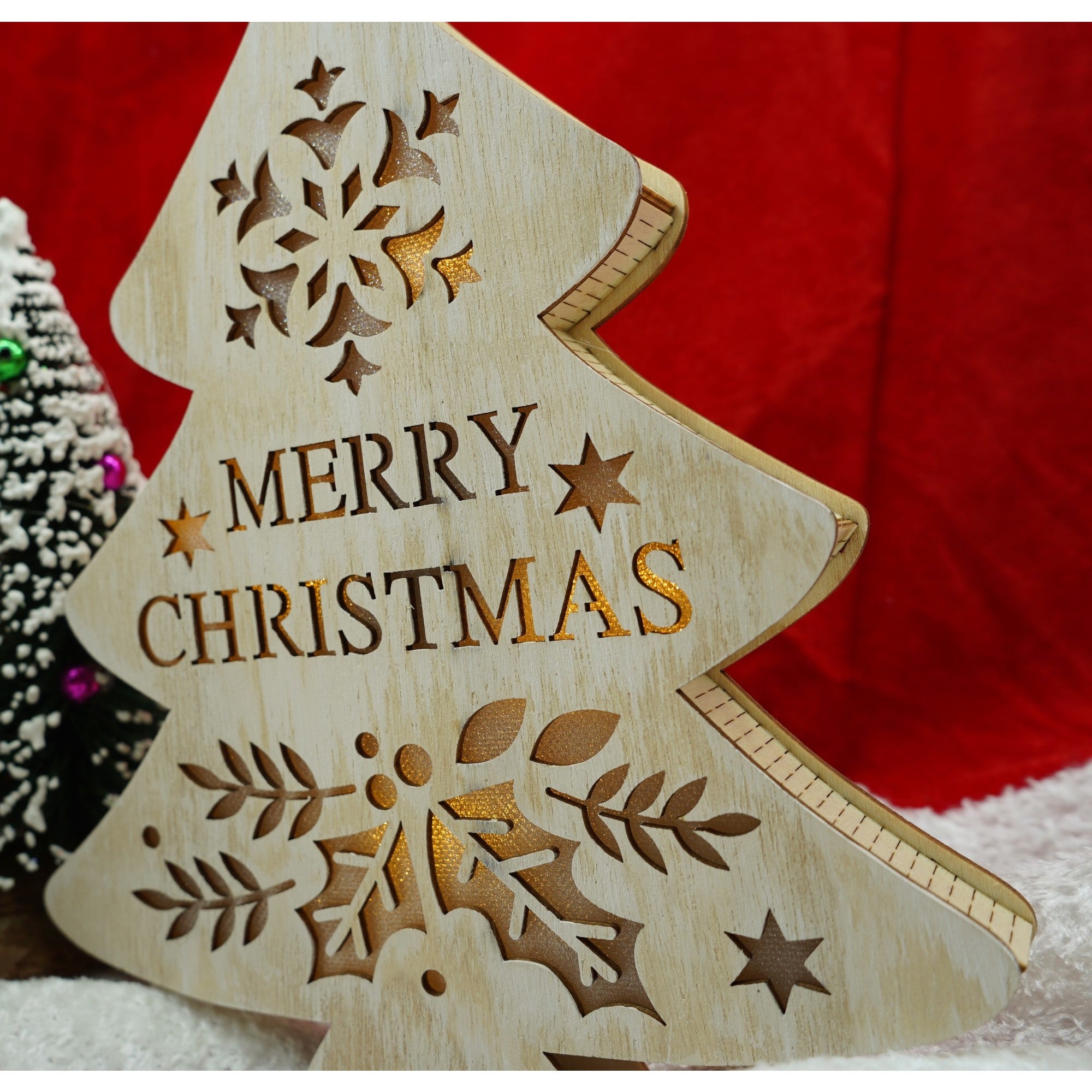 Decoratiune luminoasa, model de  Brad cu inscriptie Marry Christmas, alb, lungime: 19 cm, latime: 3 cm, inaltime: 22 cm, lemn, interior/exterior-3