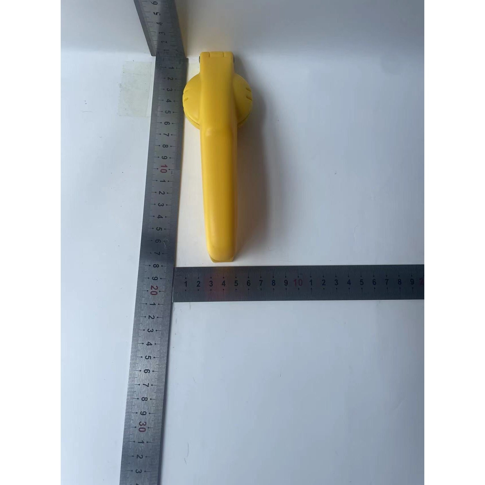 Dispozitiv de spart nuci si castane Flippy, ABS si otel, 17.5 x 5.5 x 5 cm, usor de utilizat, galben-4
