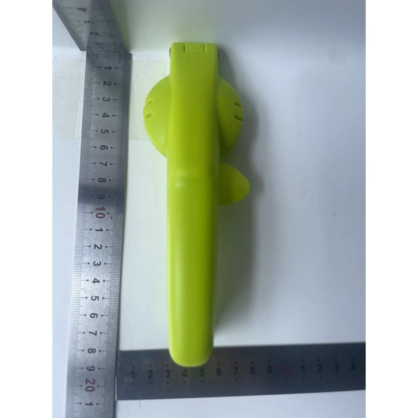 Dispozitiv de spart nuci si castane Flippy, ABS si otel, 17.5 x 5.5 x 5 cm, usor de utilizat, verde-2