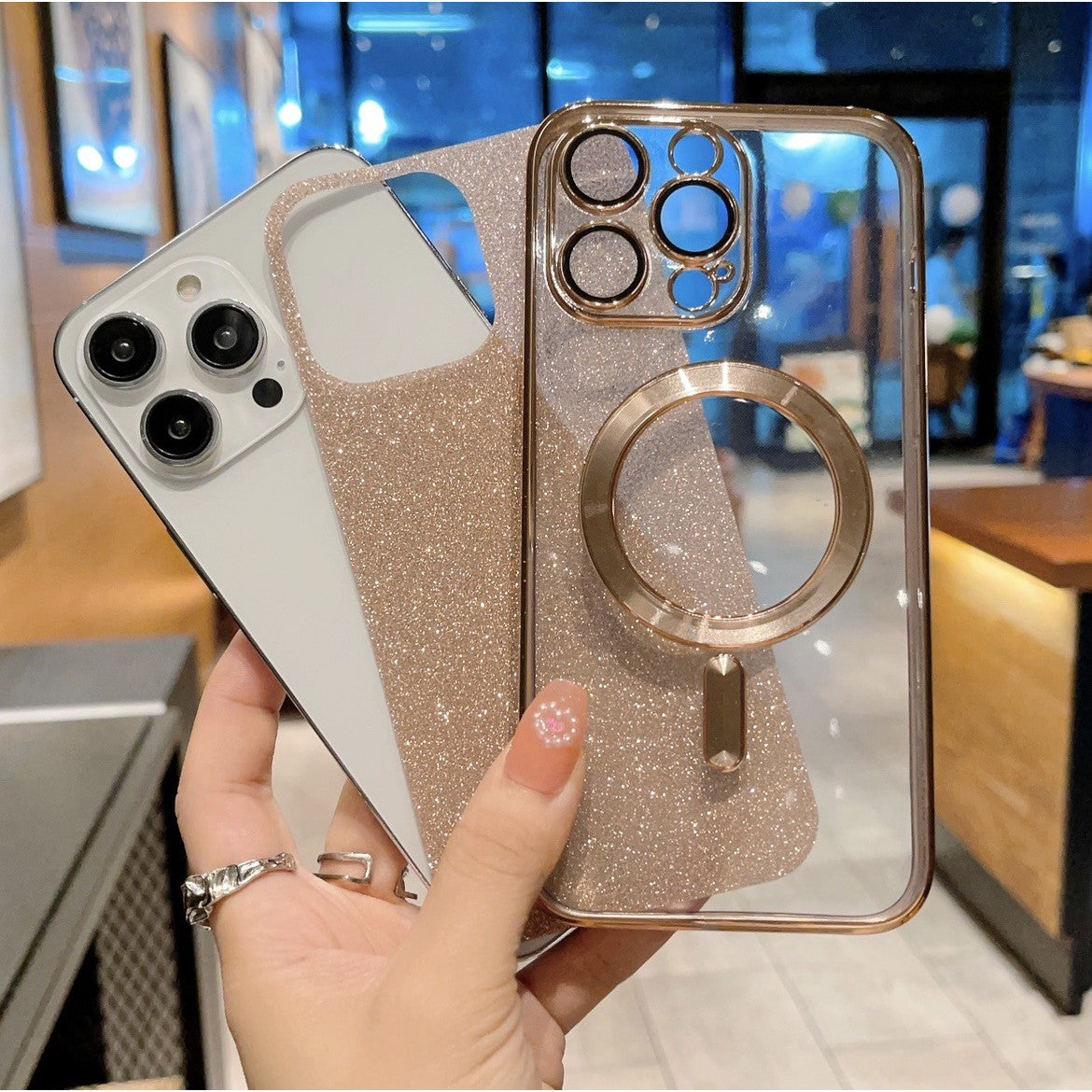 Husa de Protectie 2 in 1, Flippy, pentru iPhone 14, Glitter Chrome Magsafe, din TPU, Magnetica, cu Protectie Lentila, Auriu-1