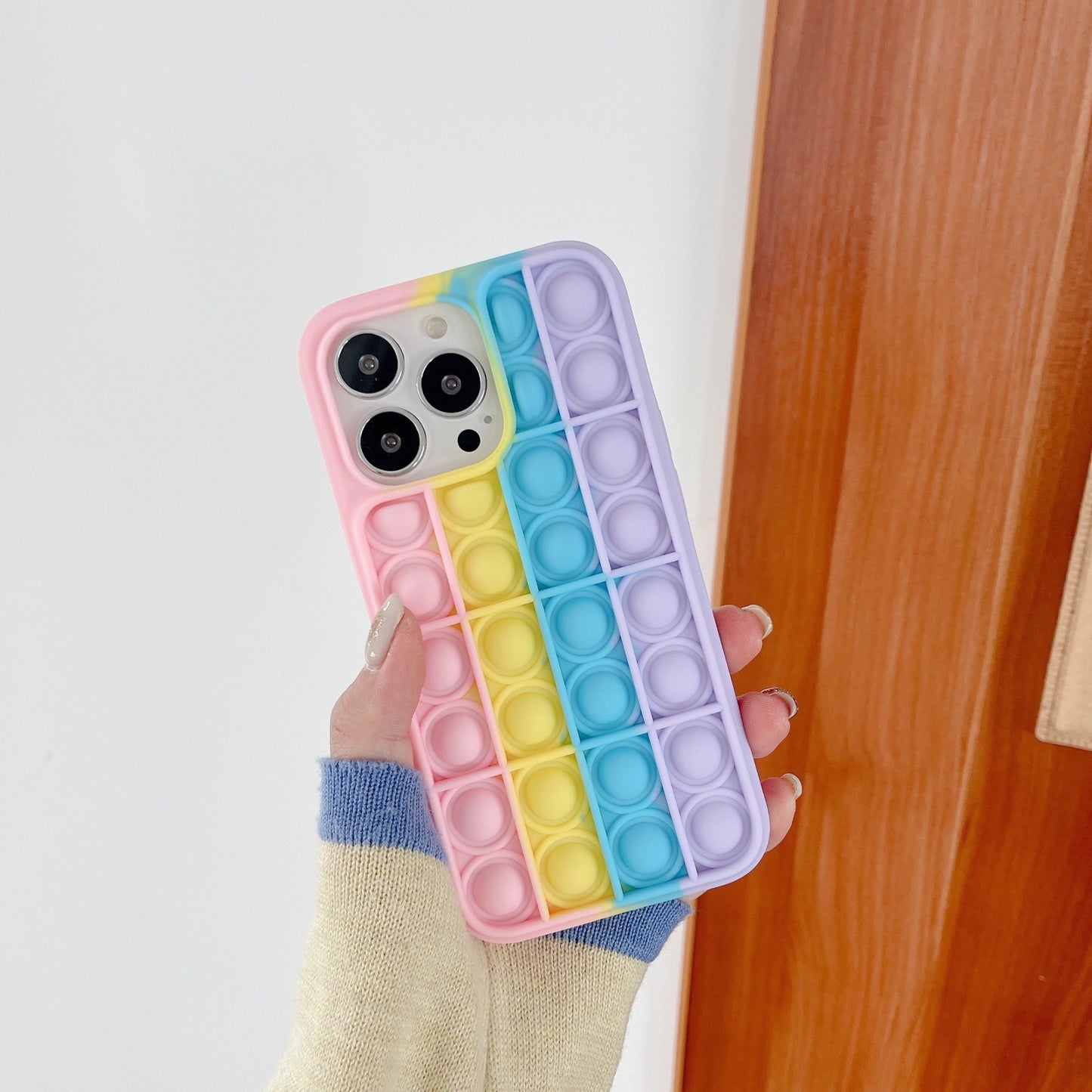Husa de protectie Flippy Pop It compatibila cu Apple iPhone 13,Model 8,Multicolor-1