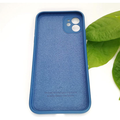 Husa protectie compatibila cu Apple iPhone 11 Liquid Silicone Case Albastru Inchis-6