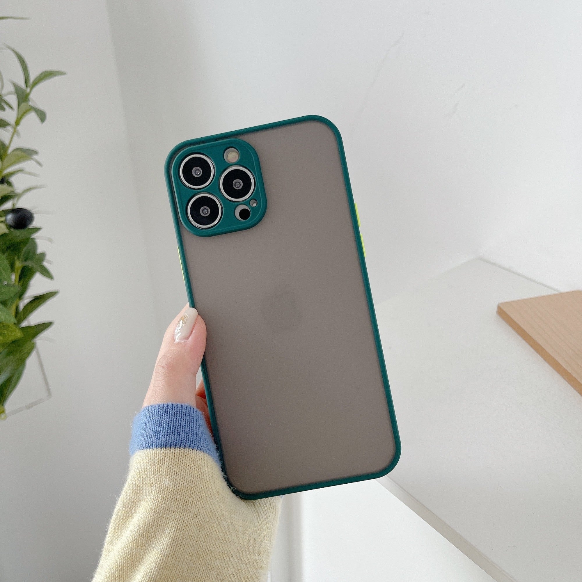 Husa protectie Flippy compatibila cu Apple iPhone 13 Pro Max Phantom Tpu Verde-1