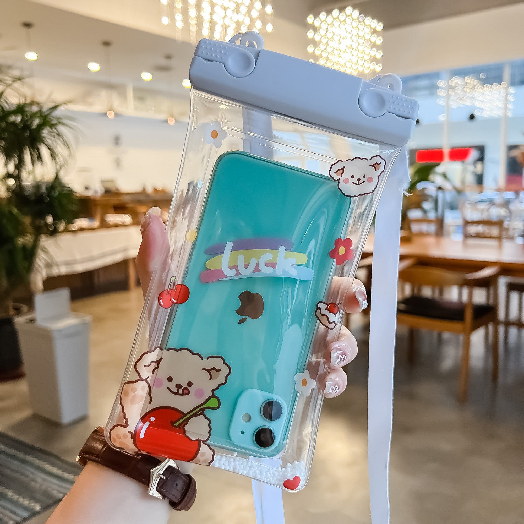 Husa subacvatica Fruity Waterproof Flippy, Snowproof, Universala, Impermeabila, cu Snur, pentru telefon sau documente, Cherry Bear, Alb-1