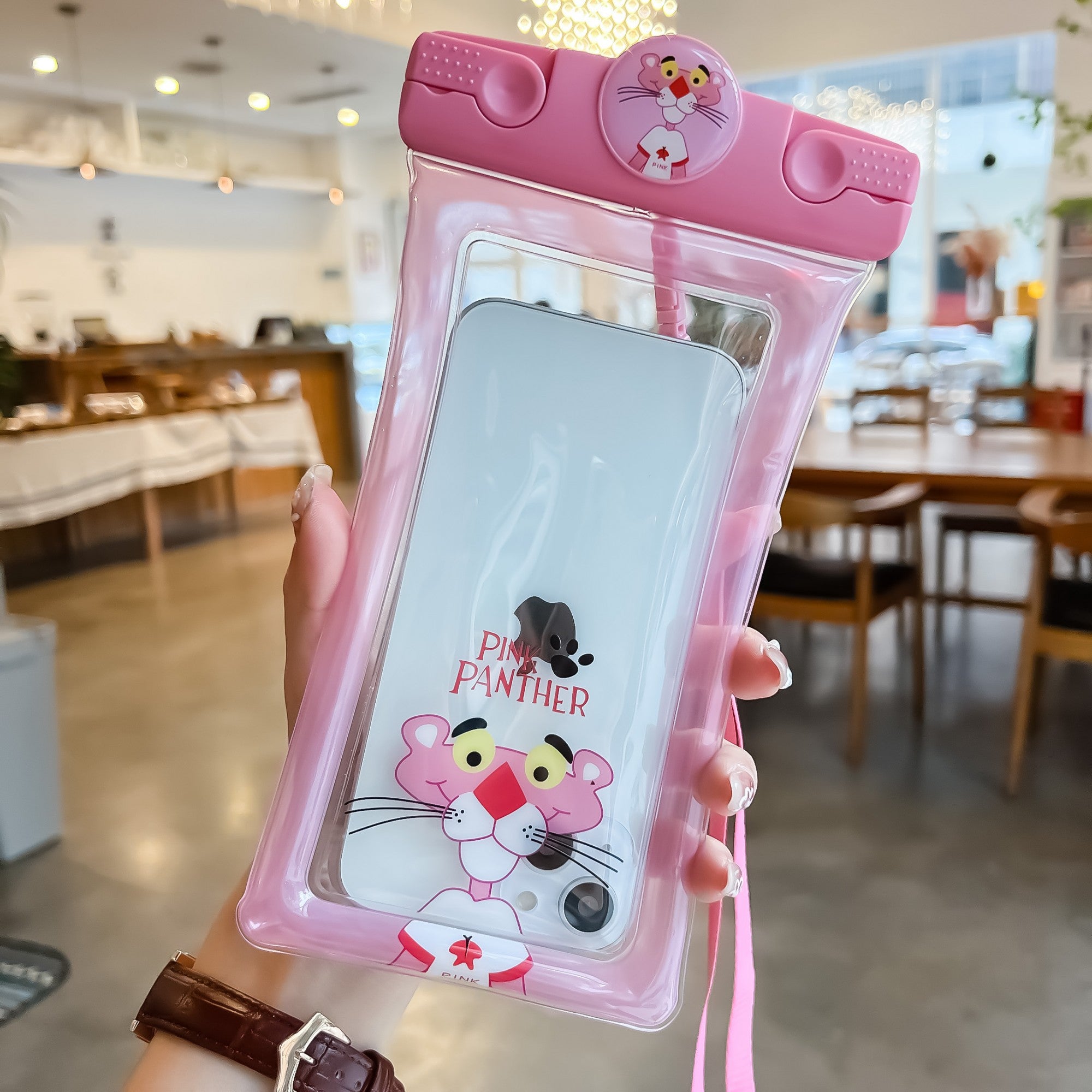 Husa subacvatica Mascot Waterproof Flippy, Snowproof, Universala, cu Snur, pentru telefon sau documente, Pantera, Roz-1