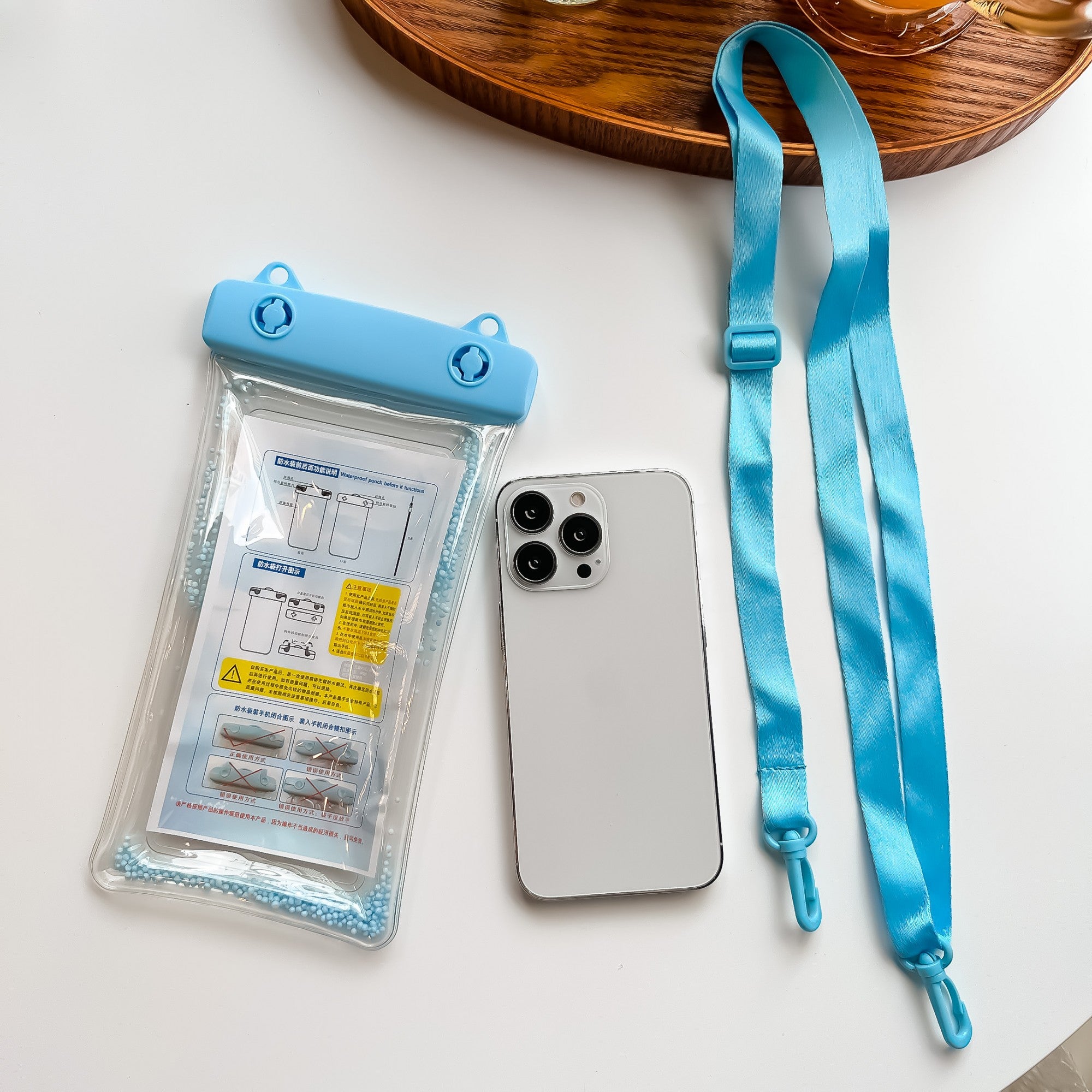 Husa subacvatica Waterproof Flippy, Snowproof, Universala, Senzoriala, cu Snur, pentru telefon sau documente, Bleu-3