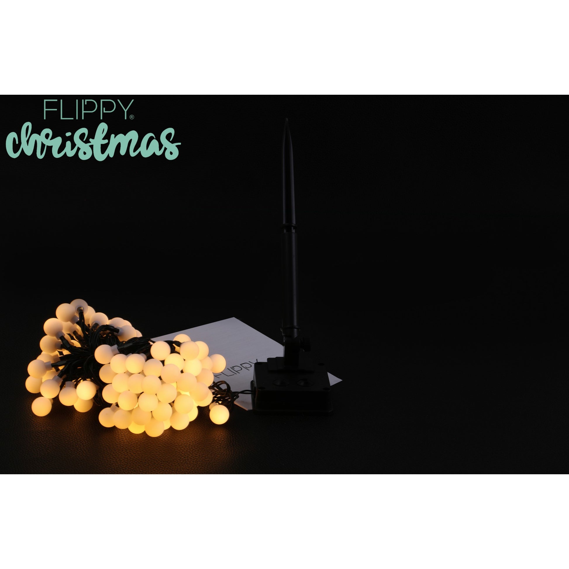 Instalatie Craciun, 5 metri, 20 de LED-uri cu ornament tip Bulb, 8 jocuri de lumini alb cald, cu energie solara, liniar, cablu verde, interior/exterior, Flippy-1