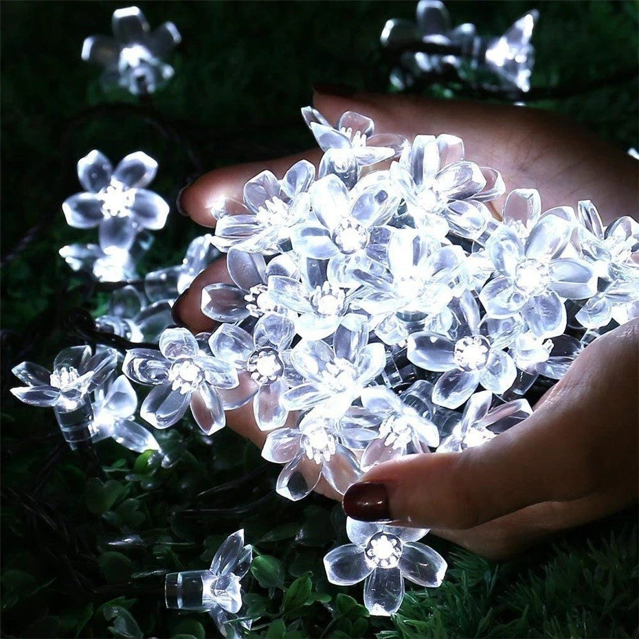 Instalatie Craciun, 6.5 metri, 30 Becuri LED tip Flori de cires, pentru exterior cu incarcare solara, Alb rece, Flippy-2