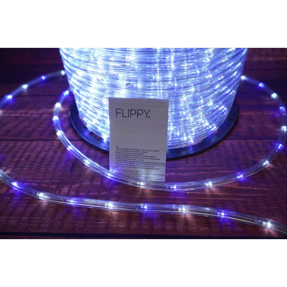 Instalatie Craciun, 96 m, 2304 Led-uri, Furtun Luminos, Alb rece/ Albastru, Transformator, Sectionabila, 220 V, Flippy-7