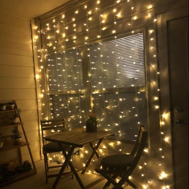 Instalatie Craciun, Tip Perdea, IP44, 5 m x 1 m, 300 LED-uri, Alb cald, 8 jocuri de lumini, Transformator cu telecomanda, Interconectabila, Prelungitor 5 m inclus, Fir transparent, Interior/ Exterior, Flippy-3