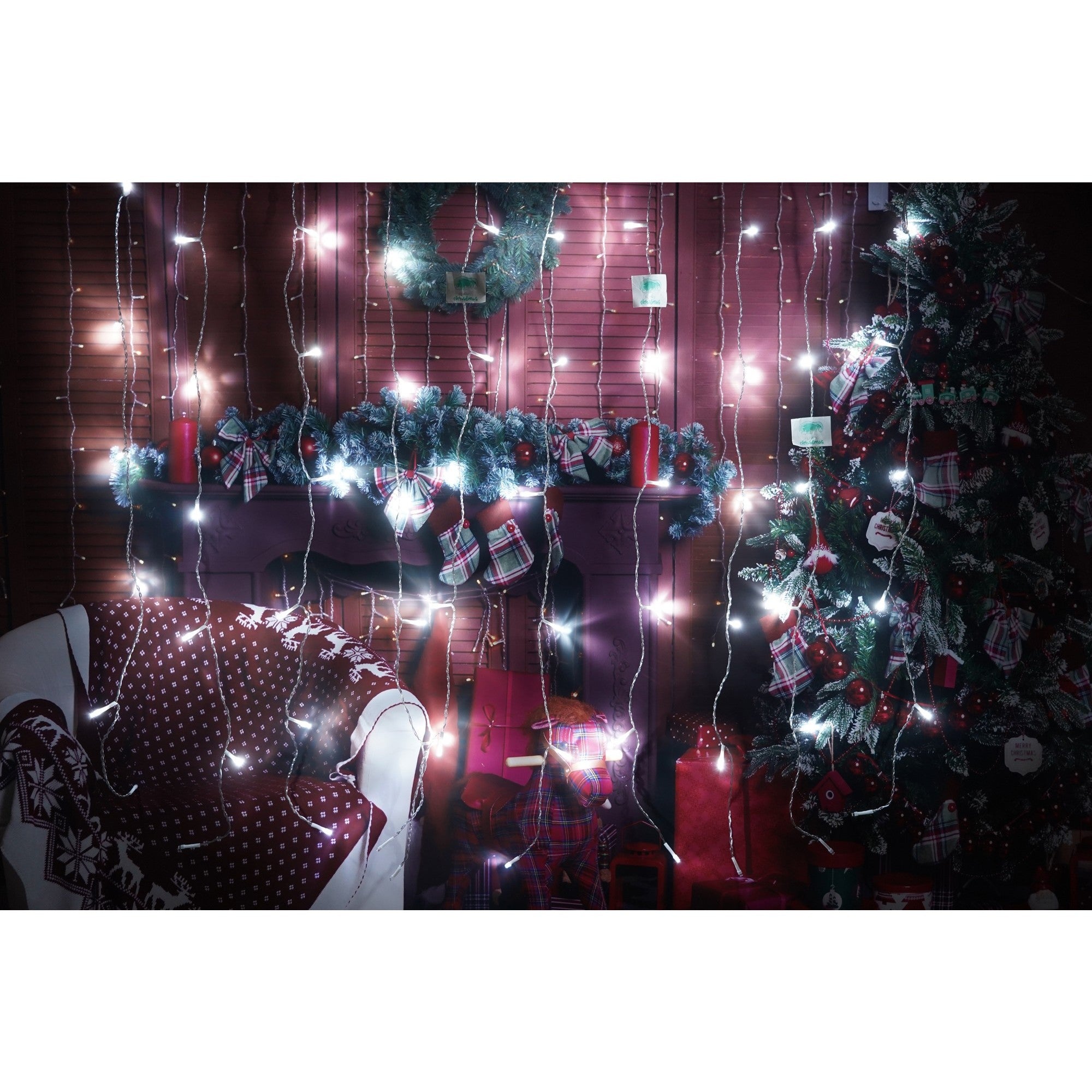 Instalatie Craciun, Tip Perdea, IP44, 9 m x 1 m, 540 LED-uri, Alb rece, cu flash, Transformator, Interconectabila, Prelungitor 5 m inclus, Fir transparent, Interior/ Exterior, Flippy-4