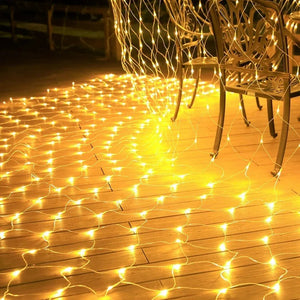 Instalatie Craciun Yoto, Tip Plasa, 1.2 m x 1.2 m, 80 LED-uri, Prelungitor 1.5 m, 8 Jocuri de Lumini, Interconectabila, Fir transparent, Interior/Exterior, Alb Cald-0