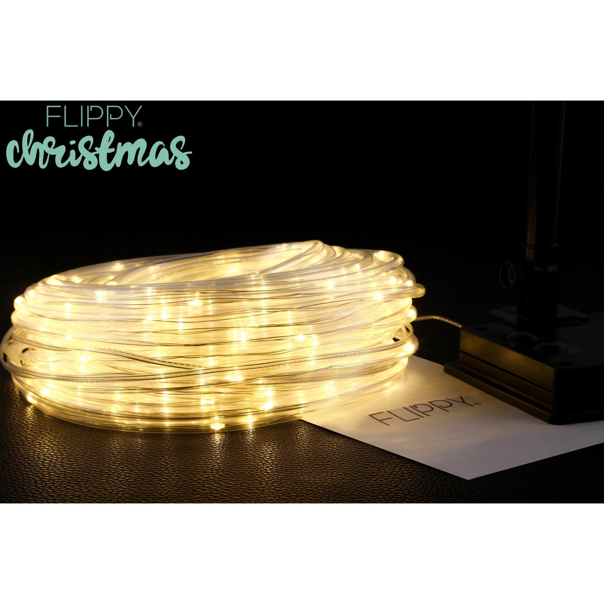 Instalatie luminoasa de Craciun tip furtun luminos, 300 LED-uri, 32 metri lungime, 8 programe, 2 metri prelungitor, sarma din cupru, incarcare solara, alb cald, Flippy-1