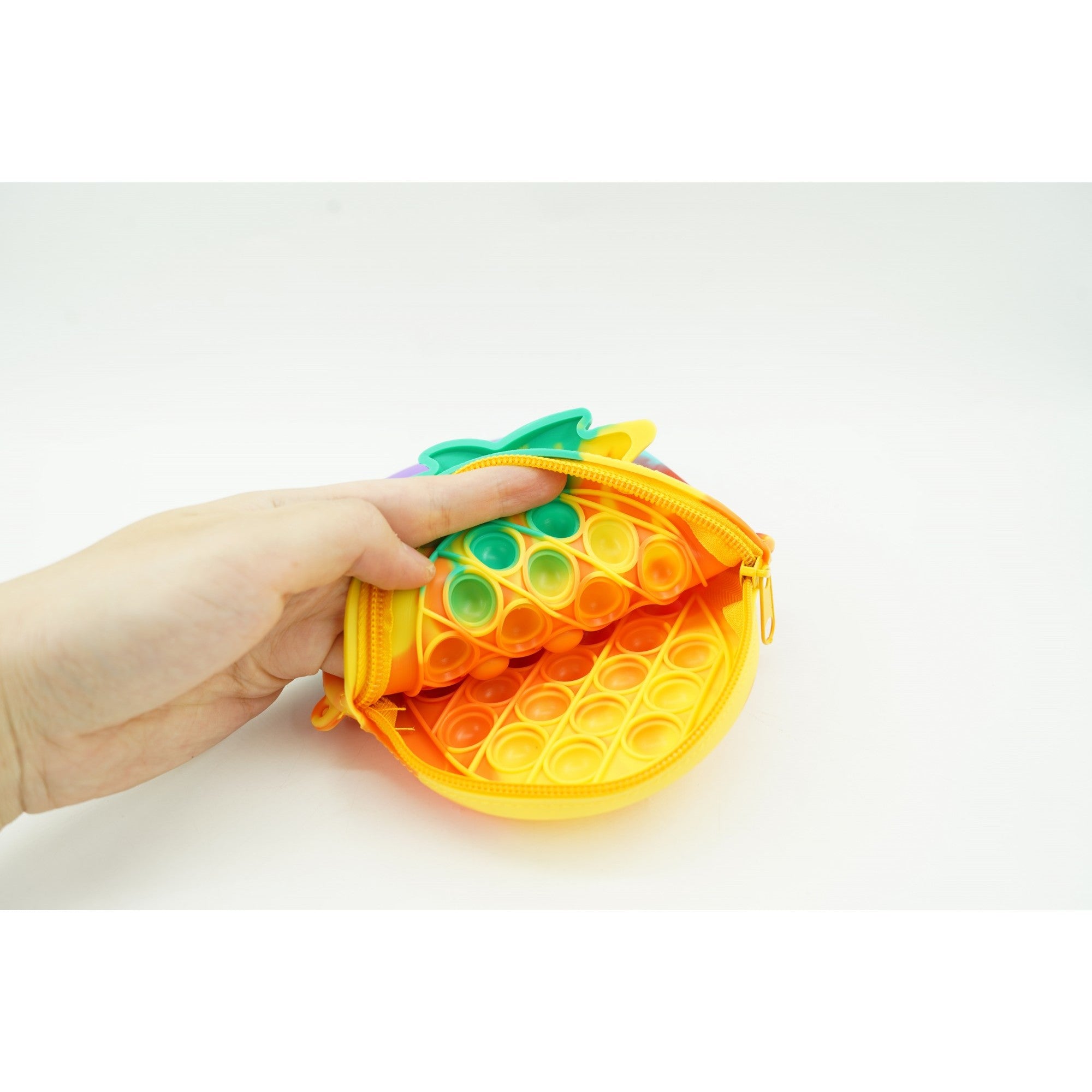 Jucarie antistres din silicon, Flippy, Pop It Now and Flip It, Geanta mica, Ananas, Multicolor, Model 1-4