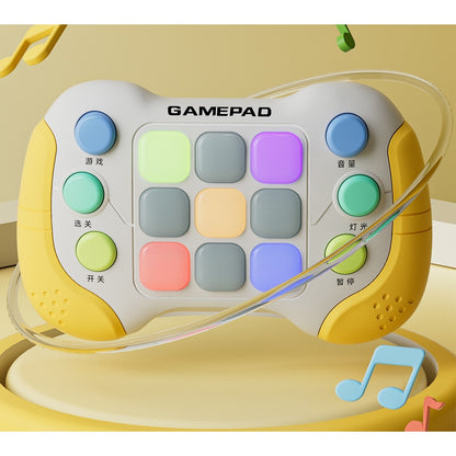 Jucarie Interactiva Flippy, Tip Consola Pop It, 6 butoane functionale, 5 Moduri de Joc, 600 Niveluri, + 3 ani, Galben/Gri-3